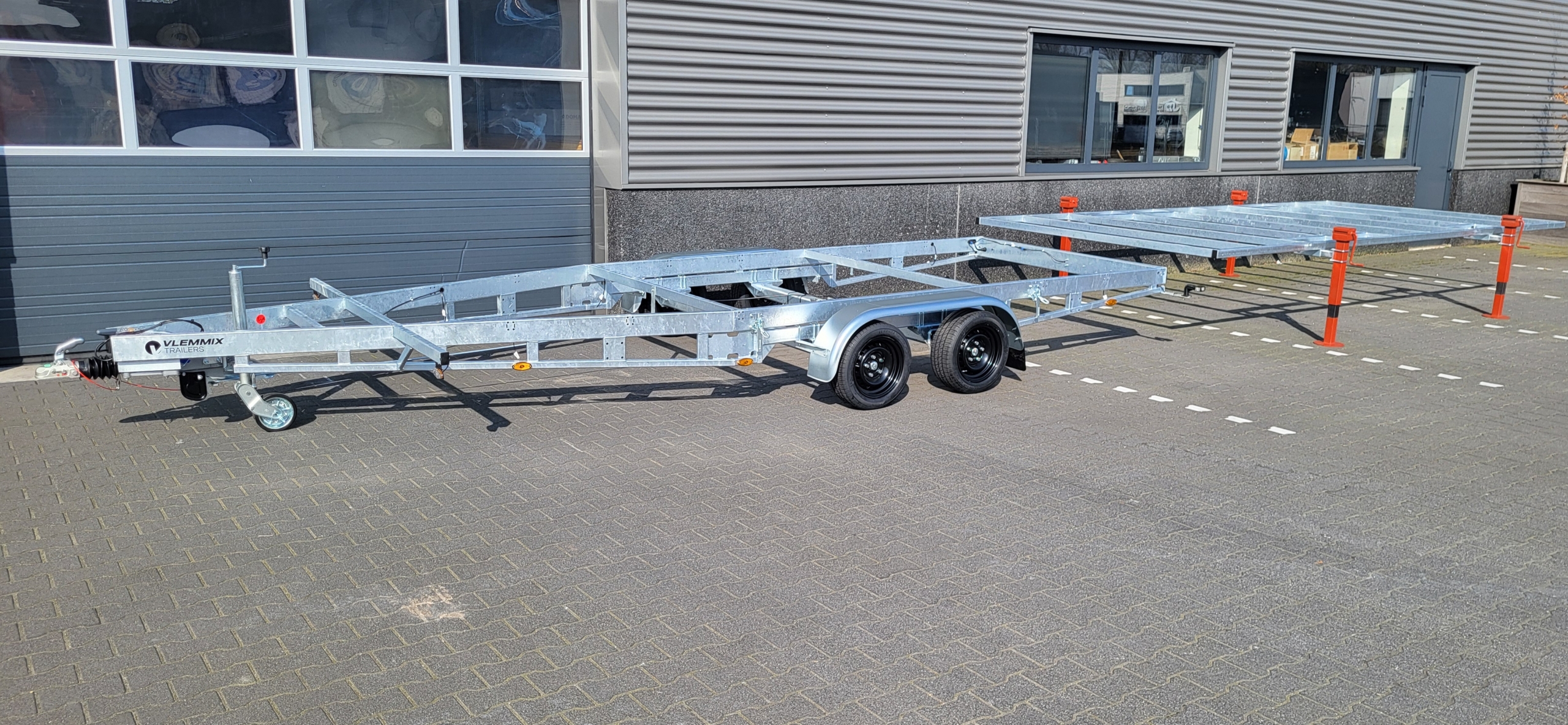 Vlemmix Detachable Tiny House Trailer DT420 2x 1350 kg 2700 kg